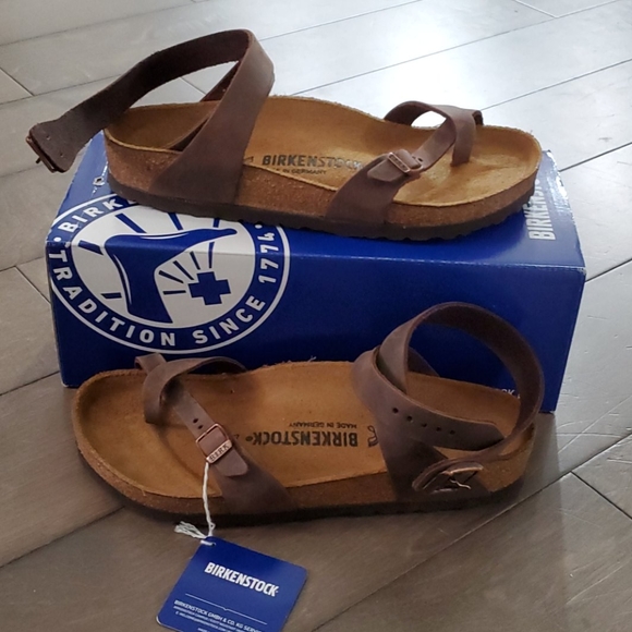 Birkenstock Shoes - Oiled Leather Yara Birkenstock UK39